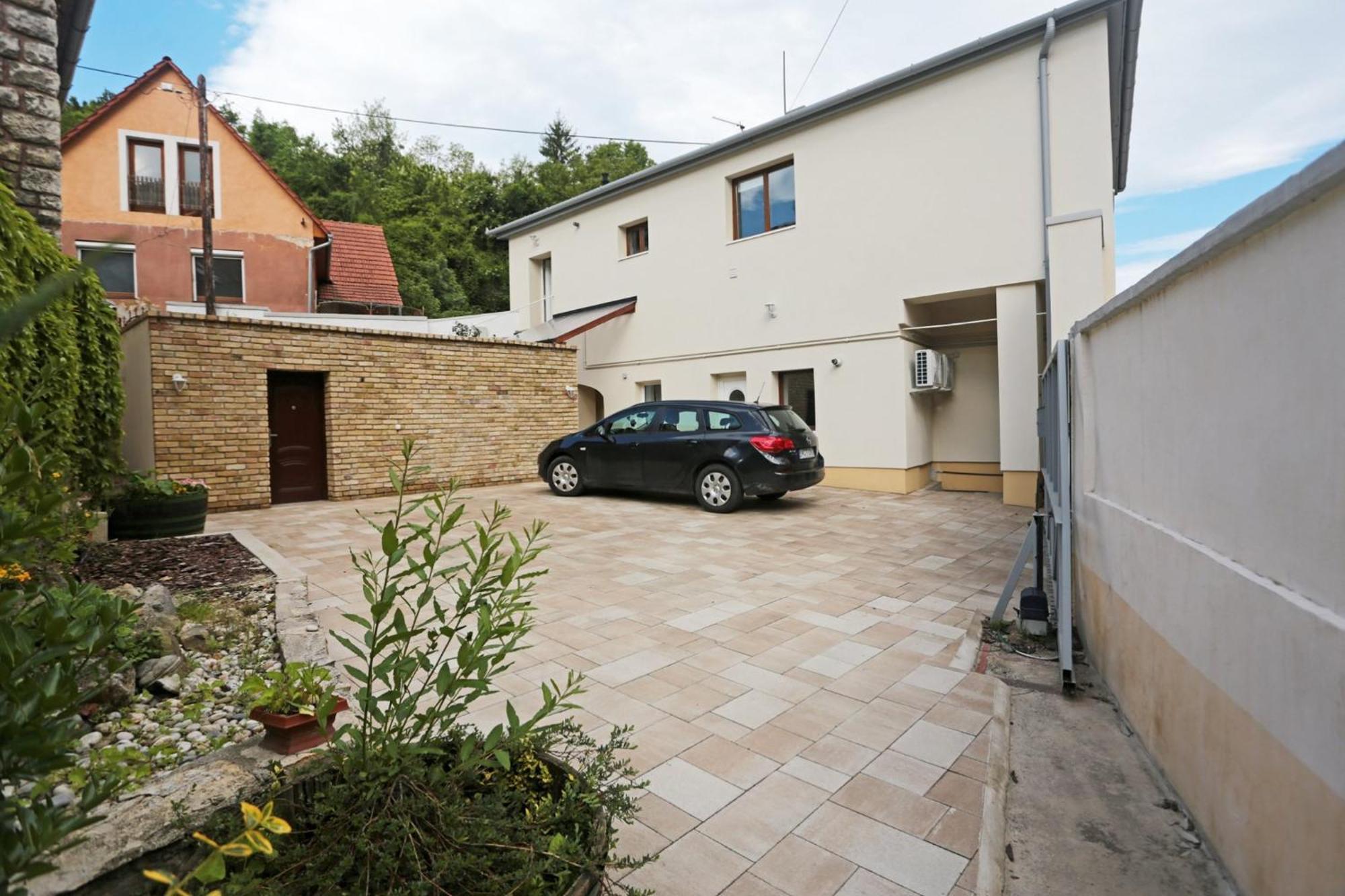 Jokai 19 Vendeghaz Apartment Veszprém Exterior foto