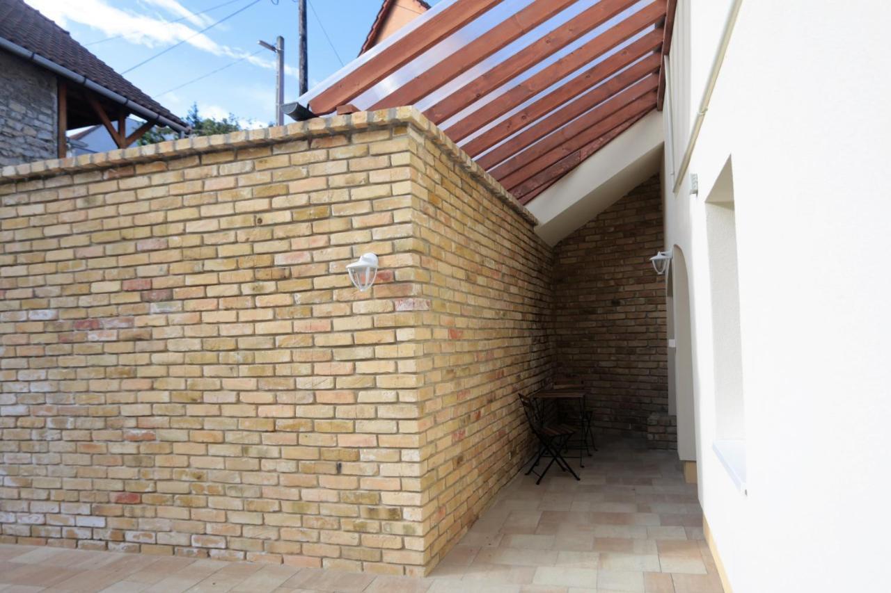 Jokai 19 Vendeghaz Apartment Veszprém Exterior foto